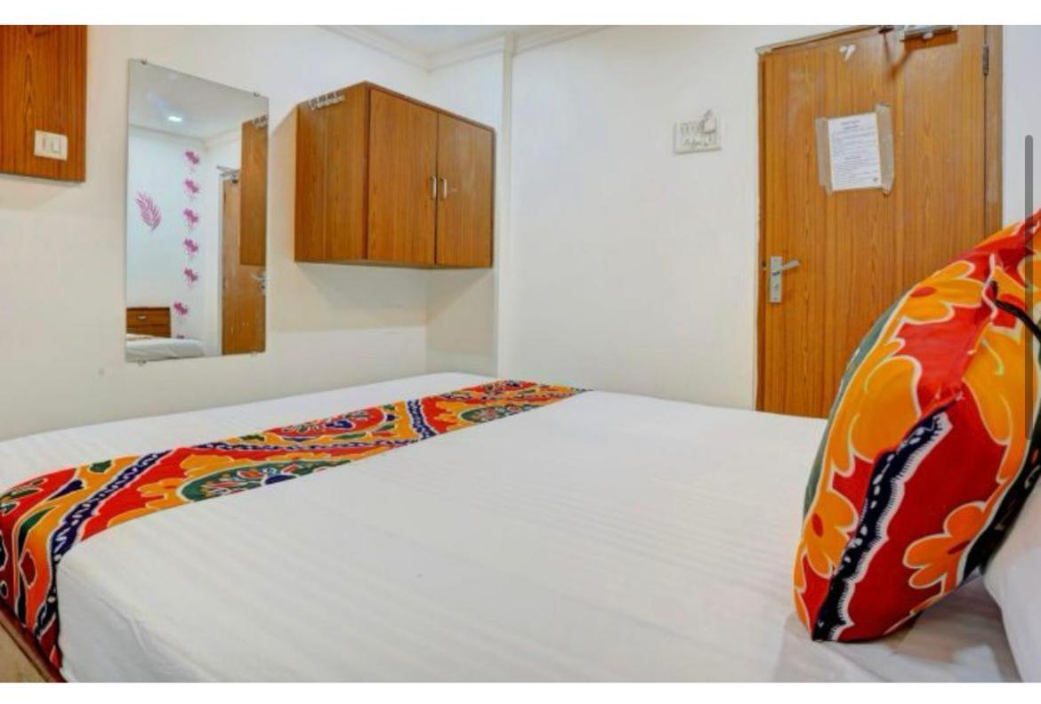 Hotel Super Βομβάη Εξωτερικό φωτογραφία